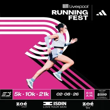Corredores participando en la Running Fest CDMX Liverpool 2026 durante las distancias de 5K, 10K y Medio Maratón en la Ciudad de México.