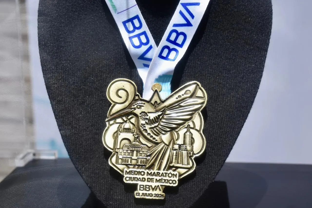 XLIII Maratón de la Ciudad de México 2026 · foto 2