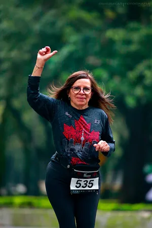 Corredores durante Rumbo a Toronto Waterfront Marathon 2026 · foto 8